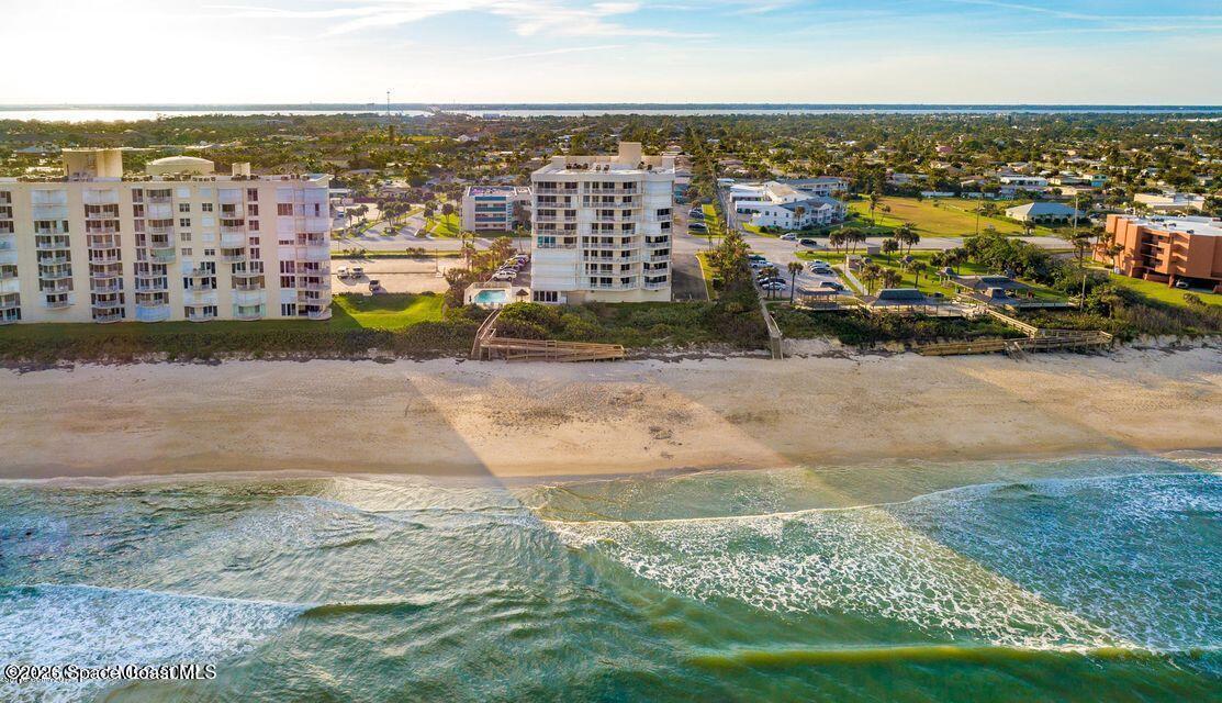 2195 Highway A1a. 502