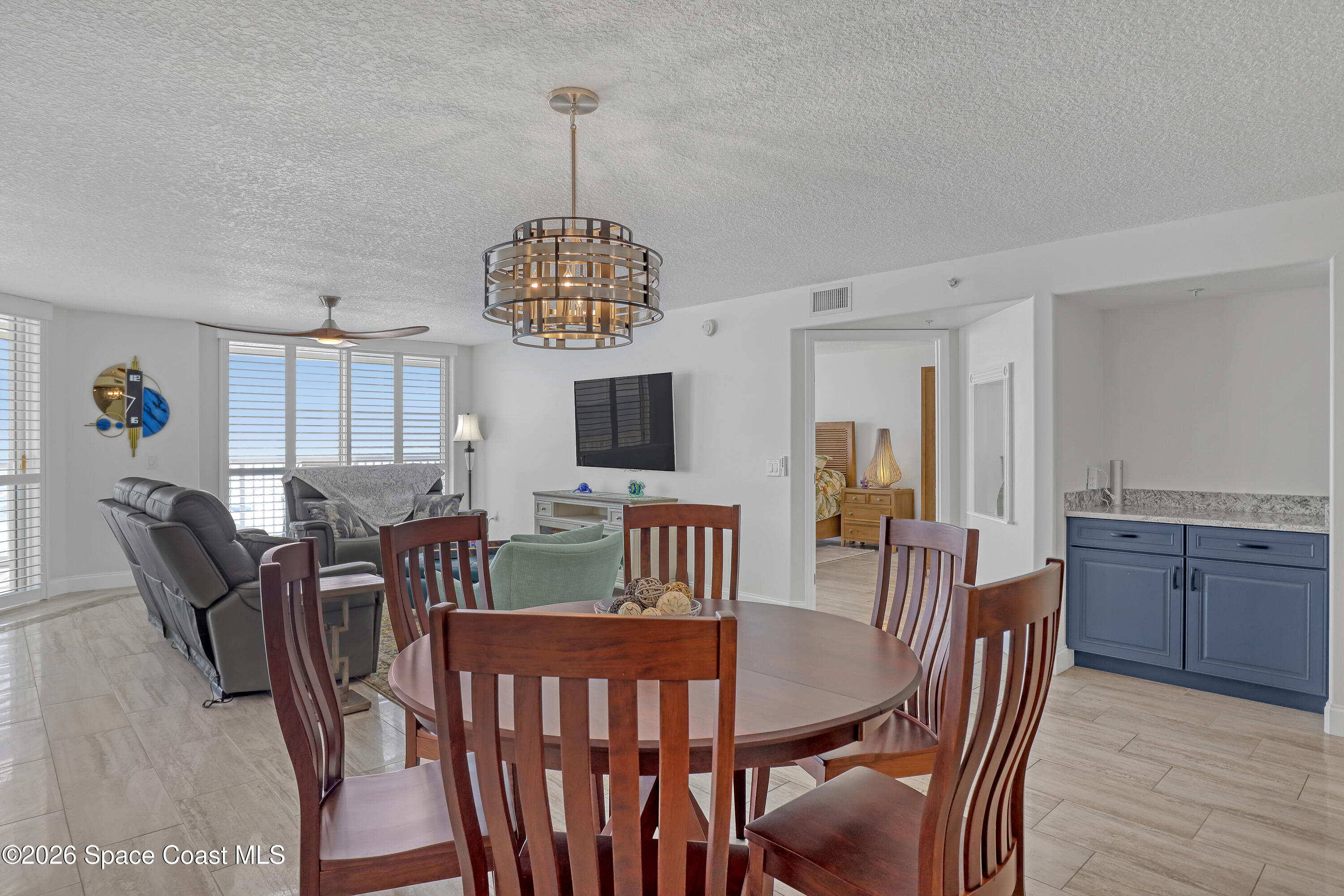 2195 Highway A1a. 502