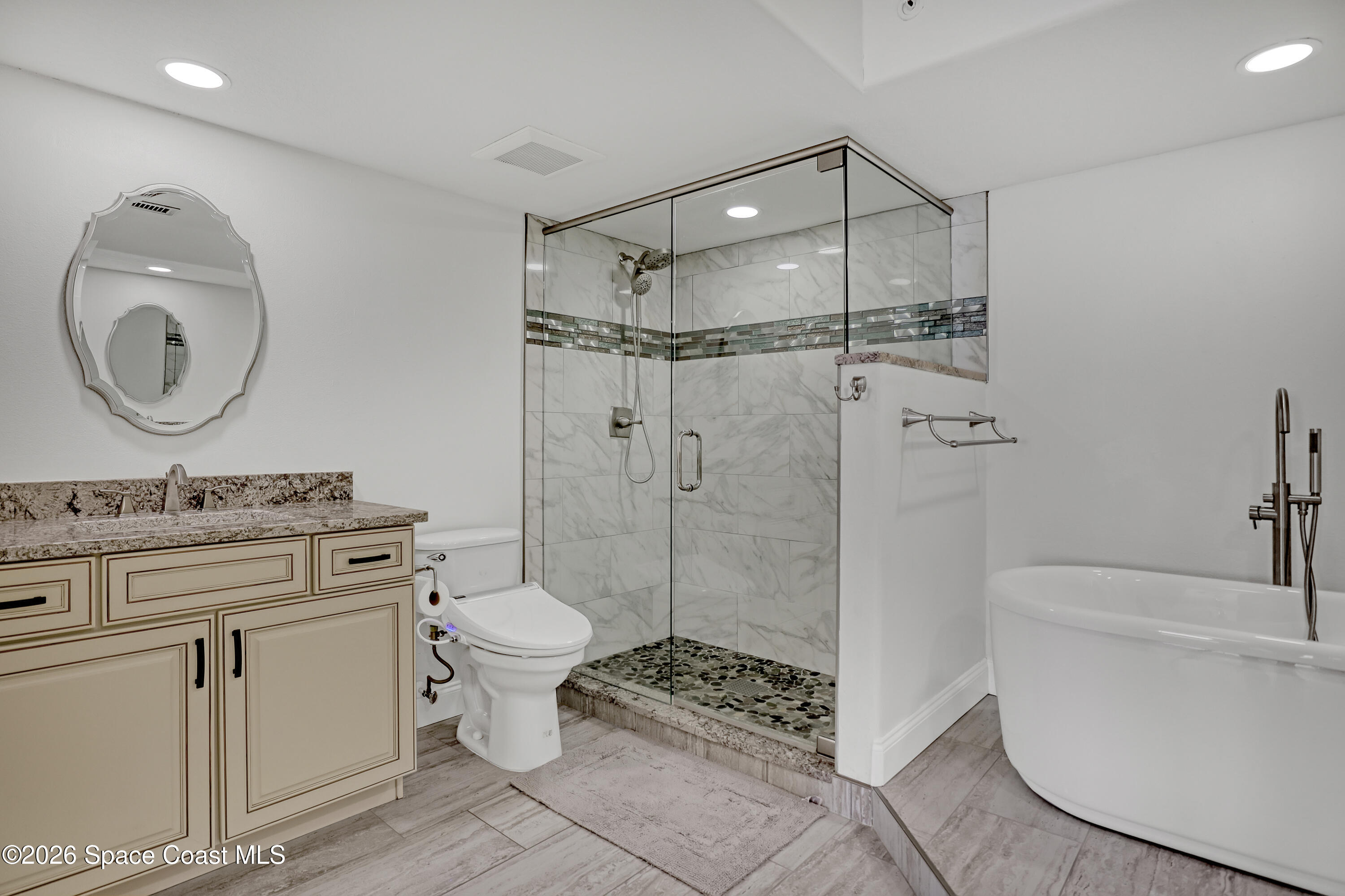 2195 Highway A1a. 502