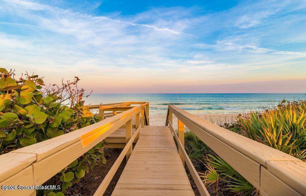 2195 Highway A1a. 502