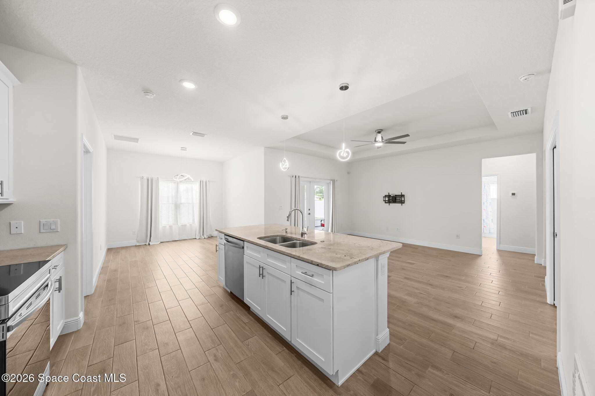 1358 Lotus Street SE