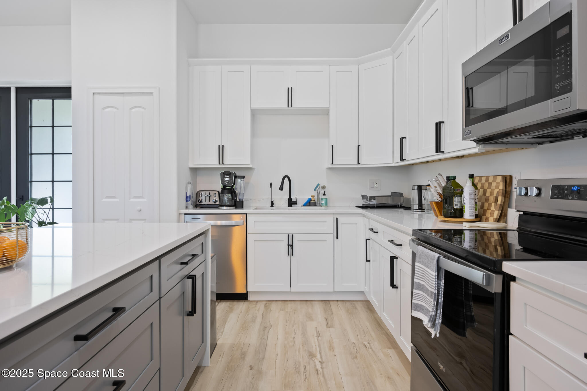 700 Cornelia Avenue SE