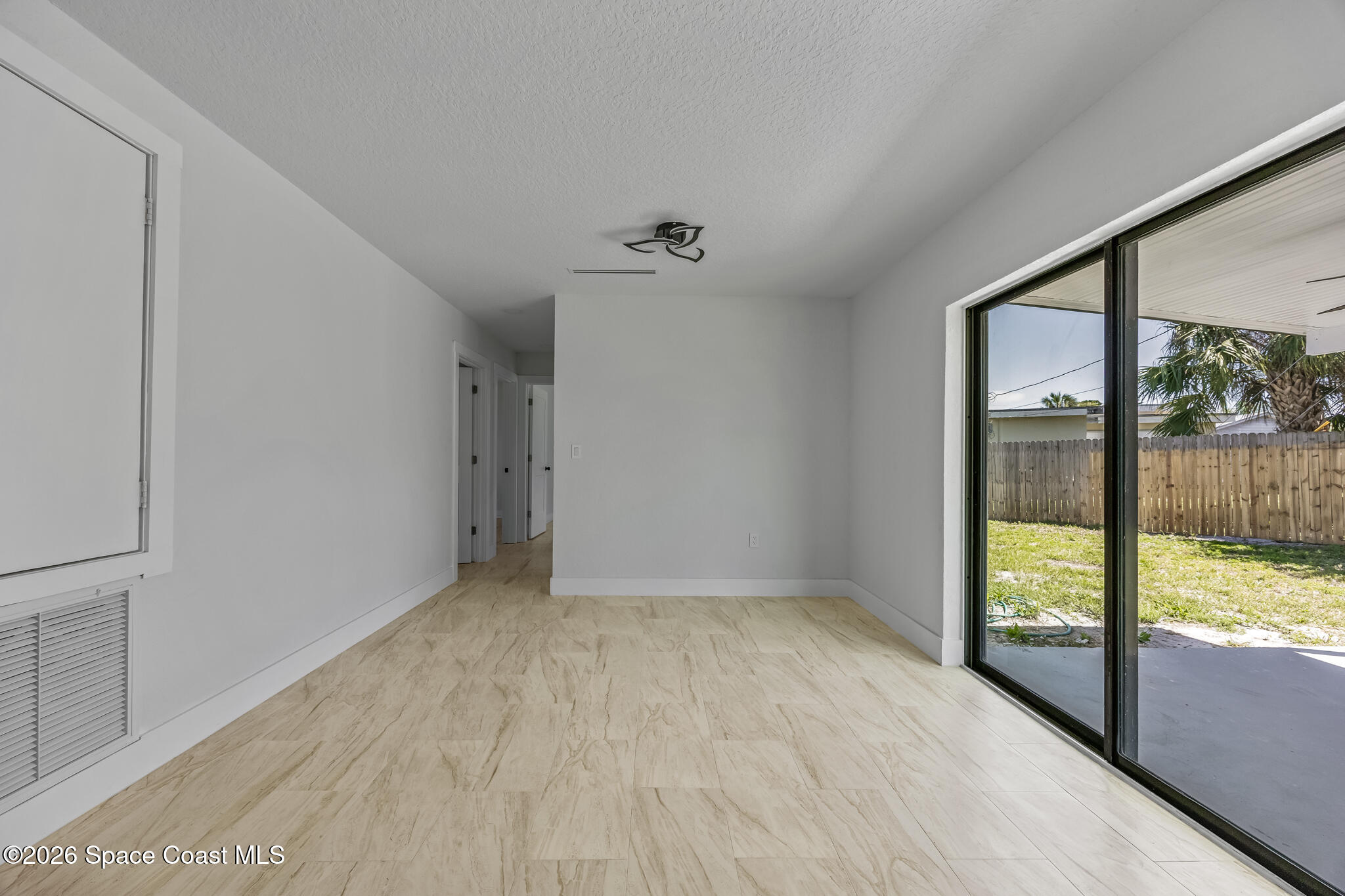 1106 Wild Rose Drive NE