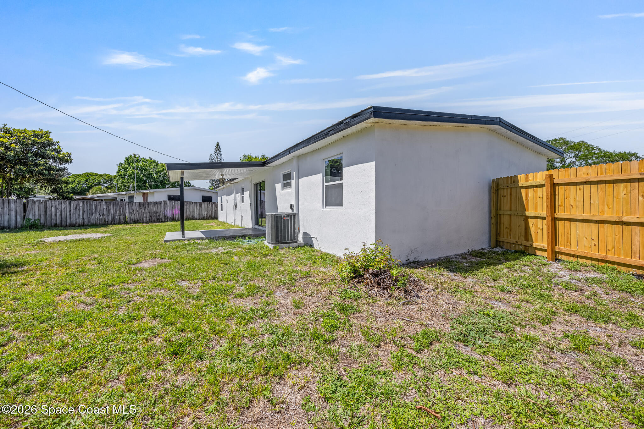1106 Wild Rose Drive NE