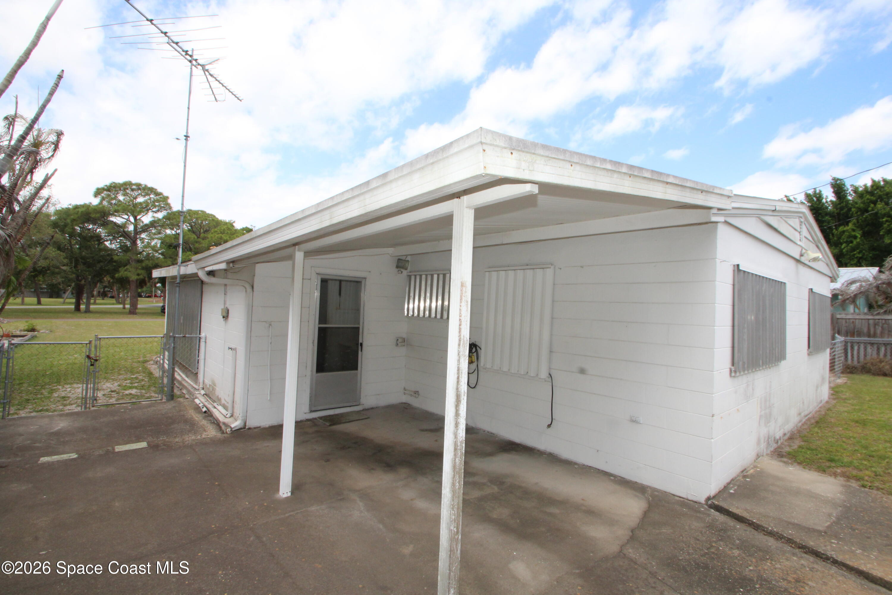 441 Bluff Drive