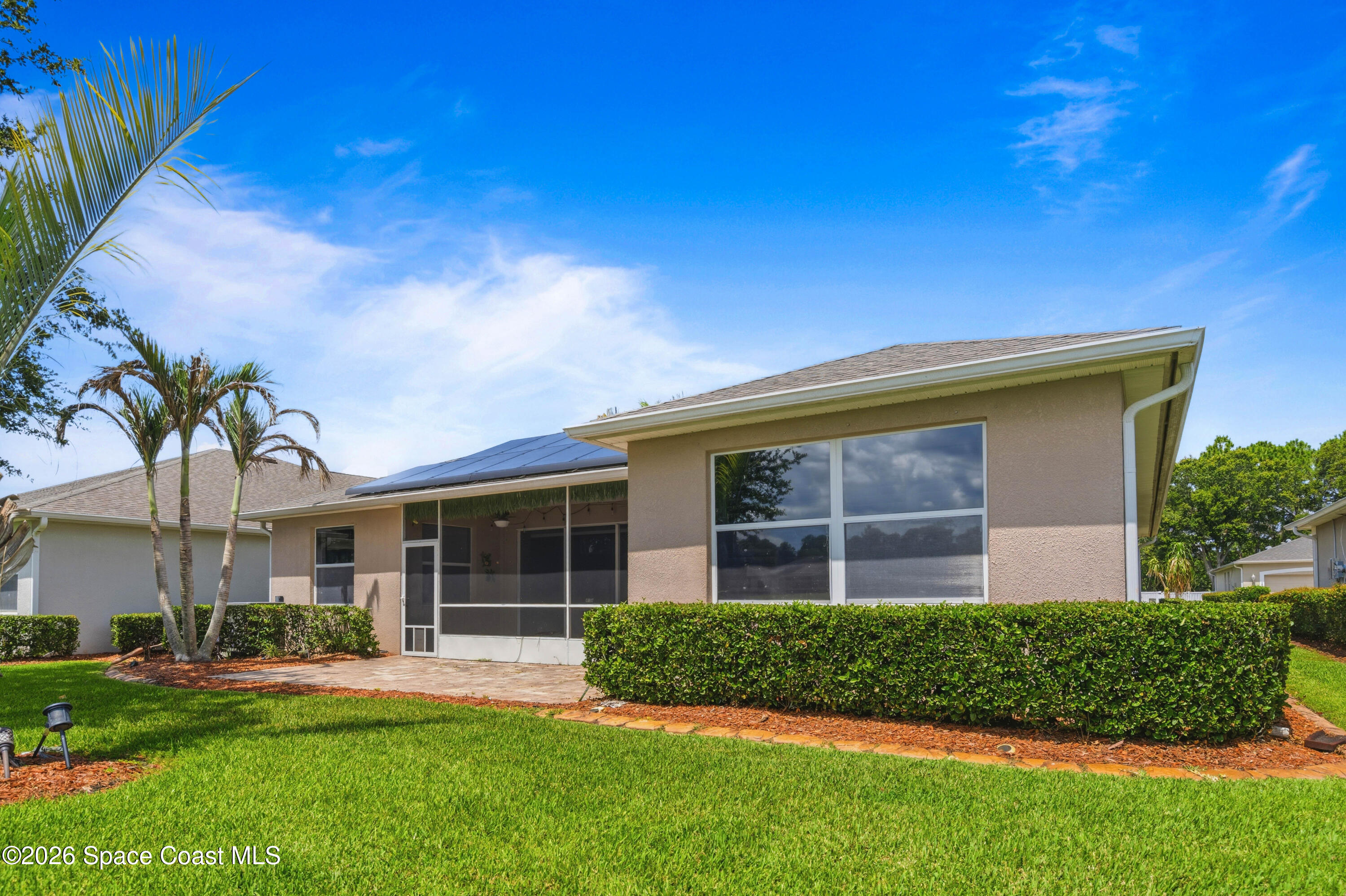 570 Gardendale Circle SE