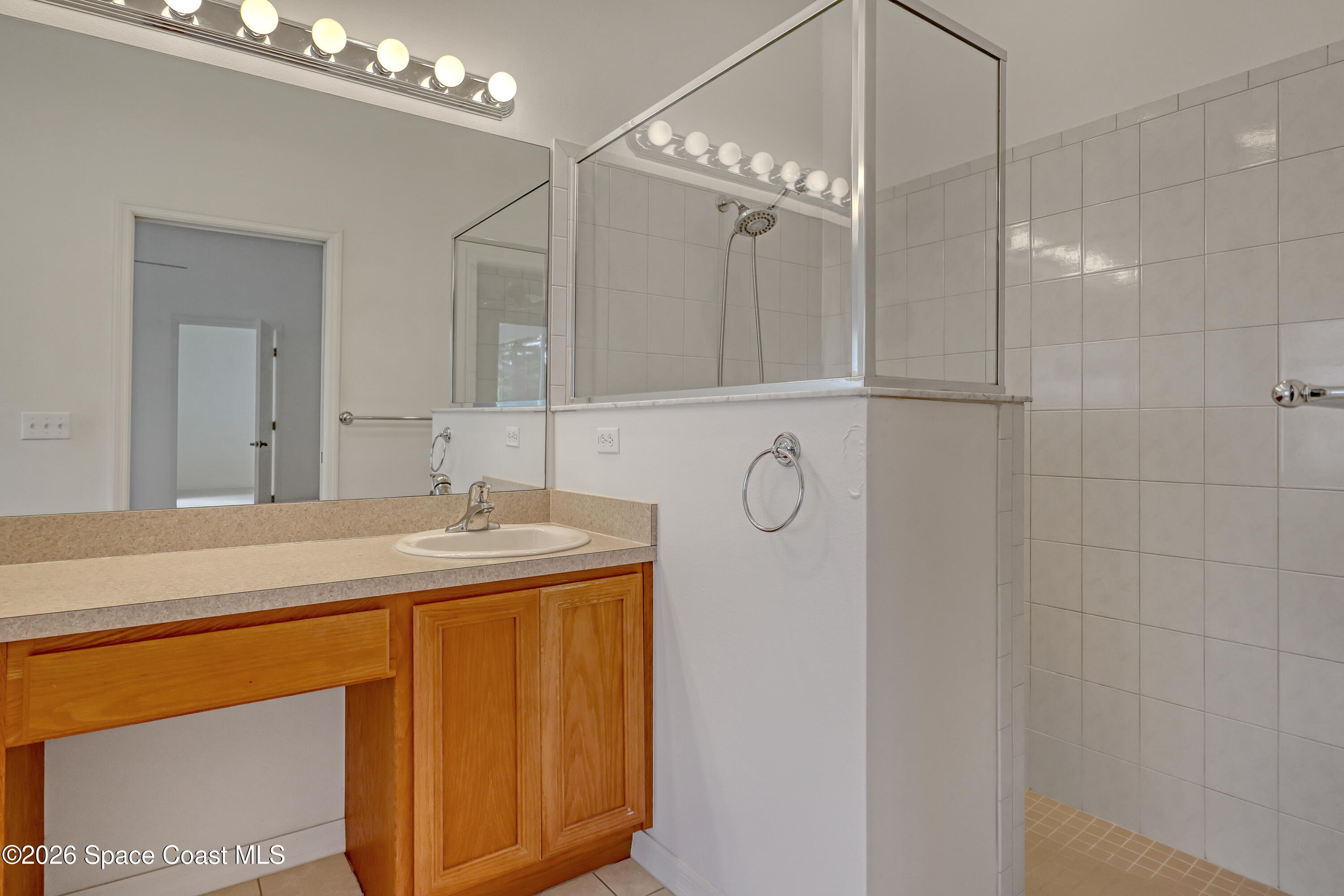 4892 Outlook Drive