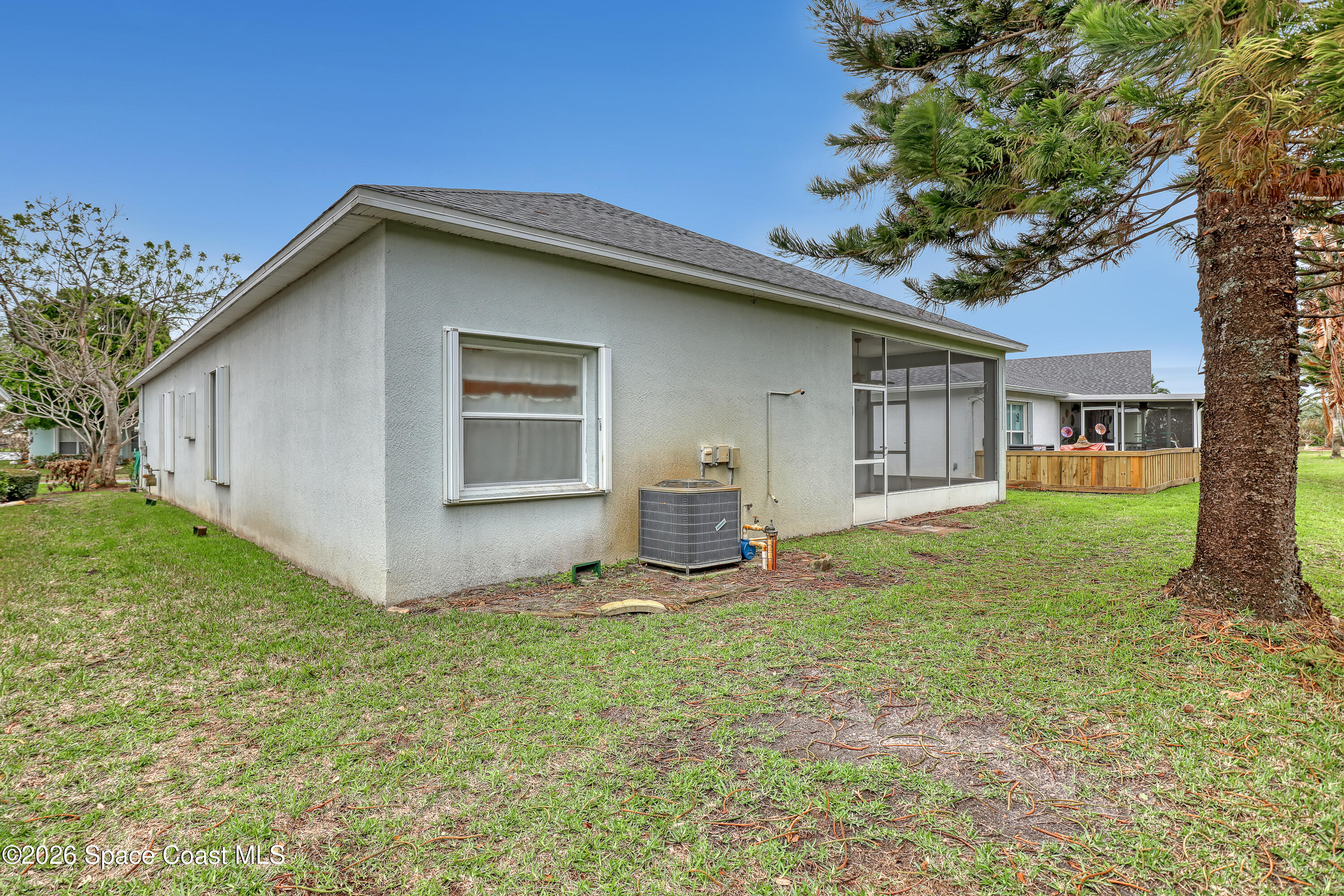 4892 Outlook Drive