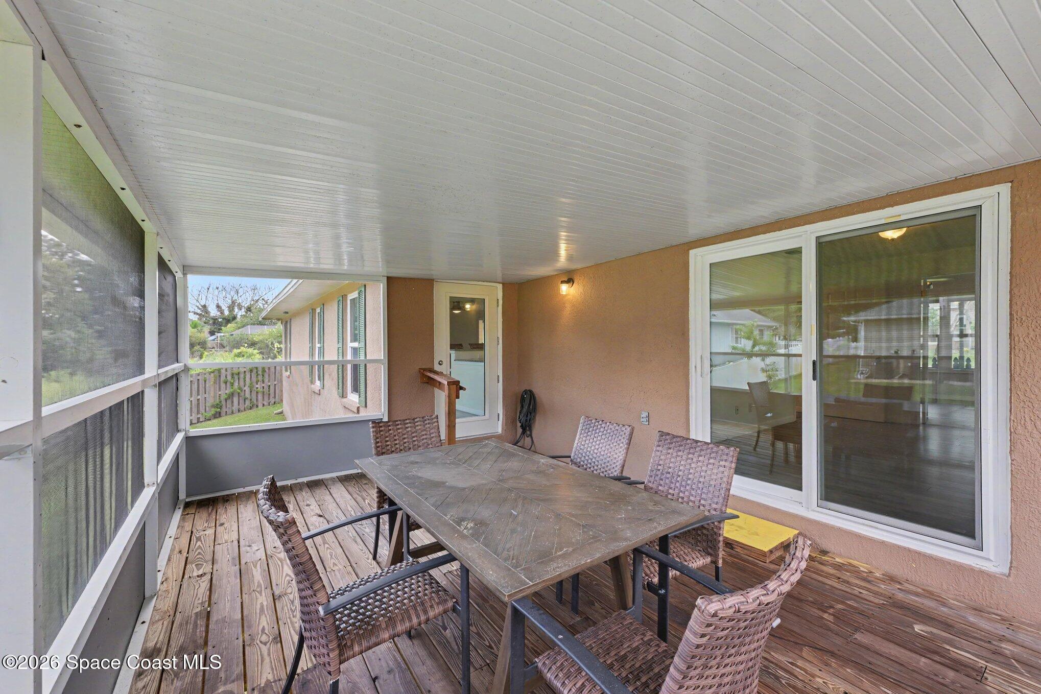 1019 Mandarin Drive NE