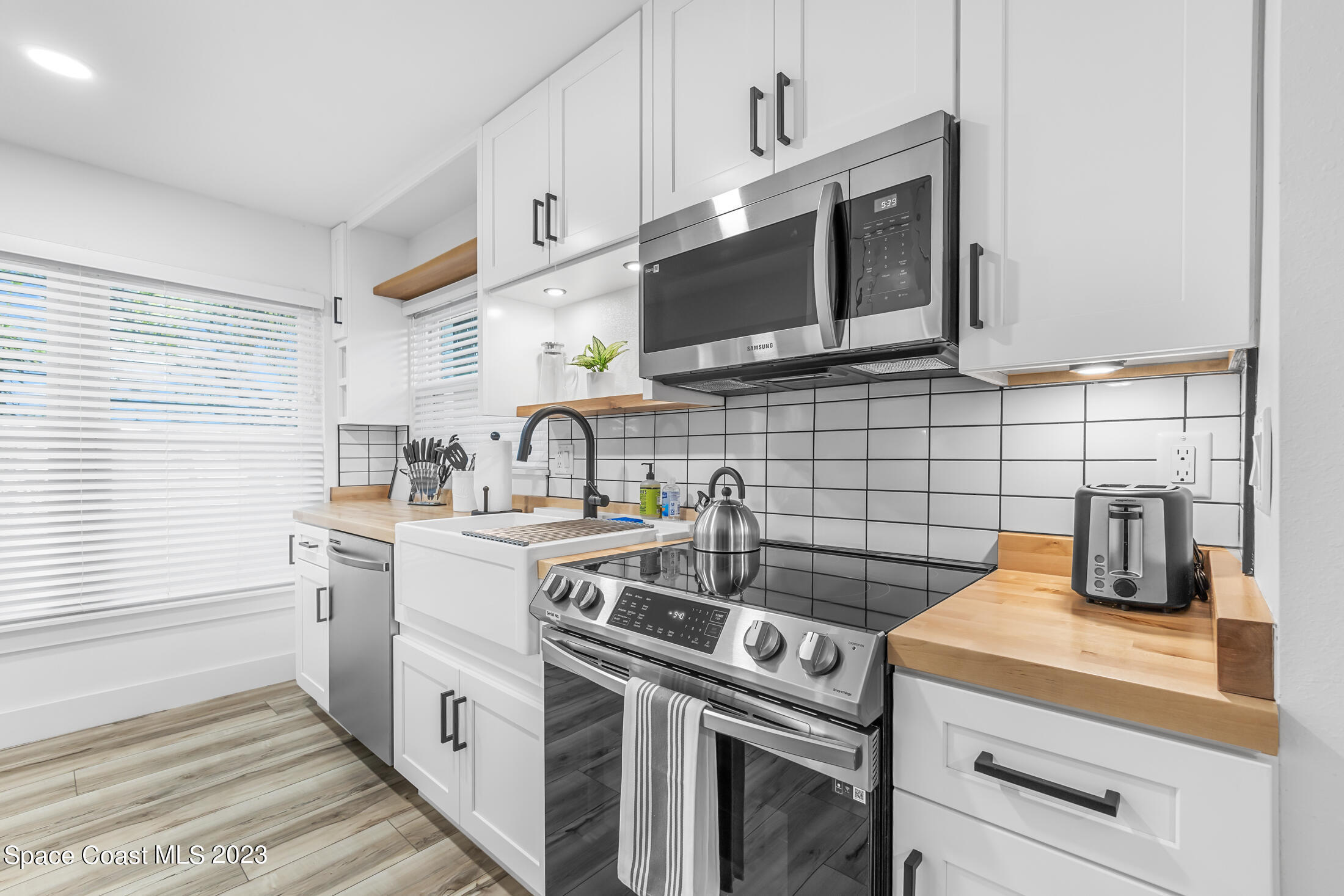 401 Sunrise Drive A