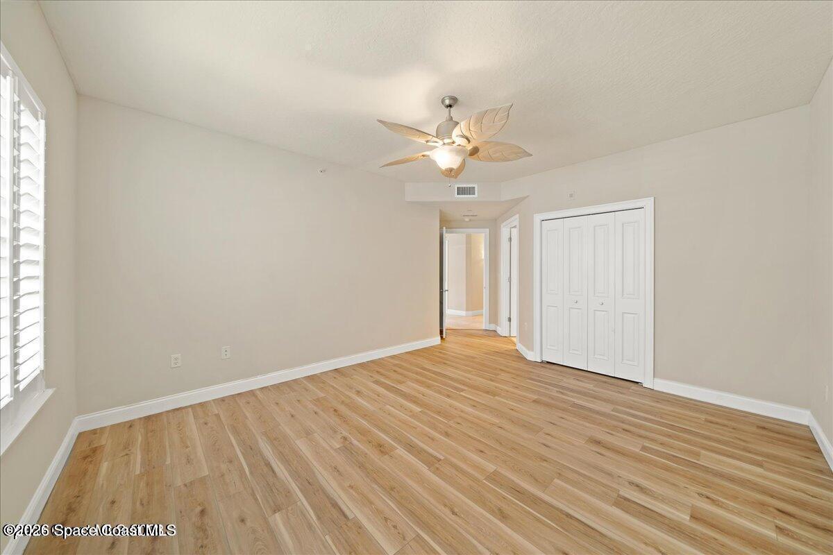 1 Eighth Avenue 1202
