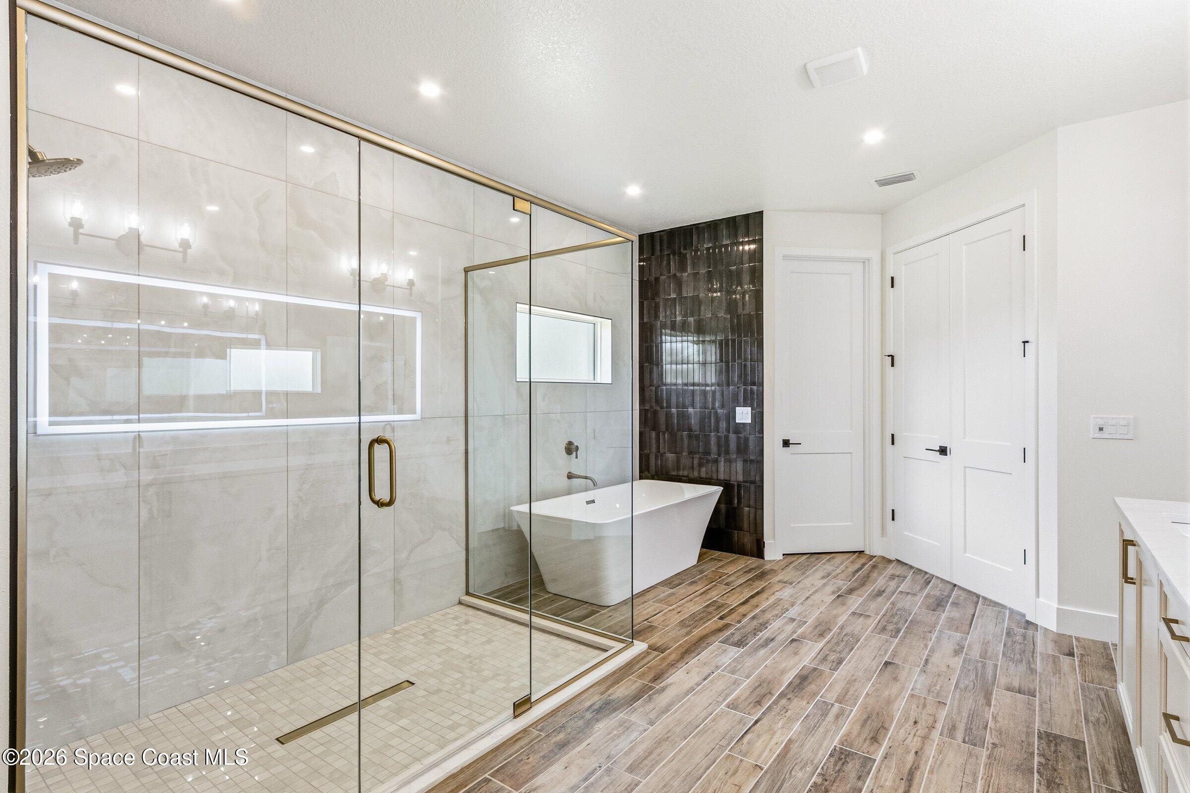 000 Reef Place