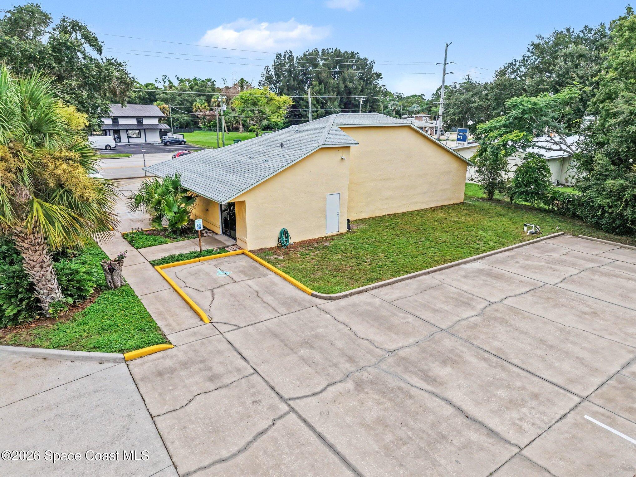 1589 S Wickham Road