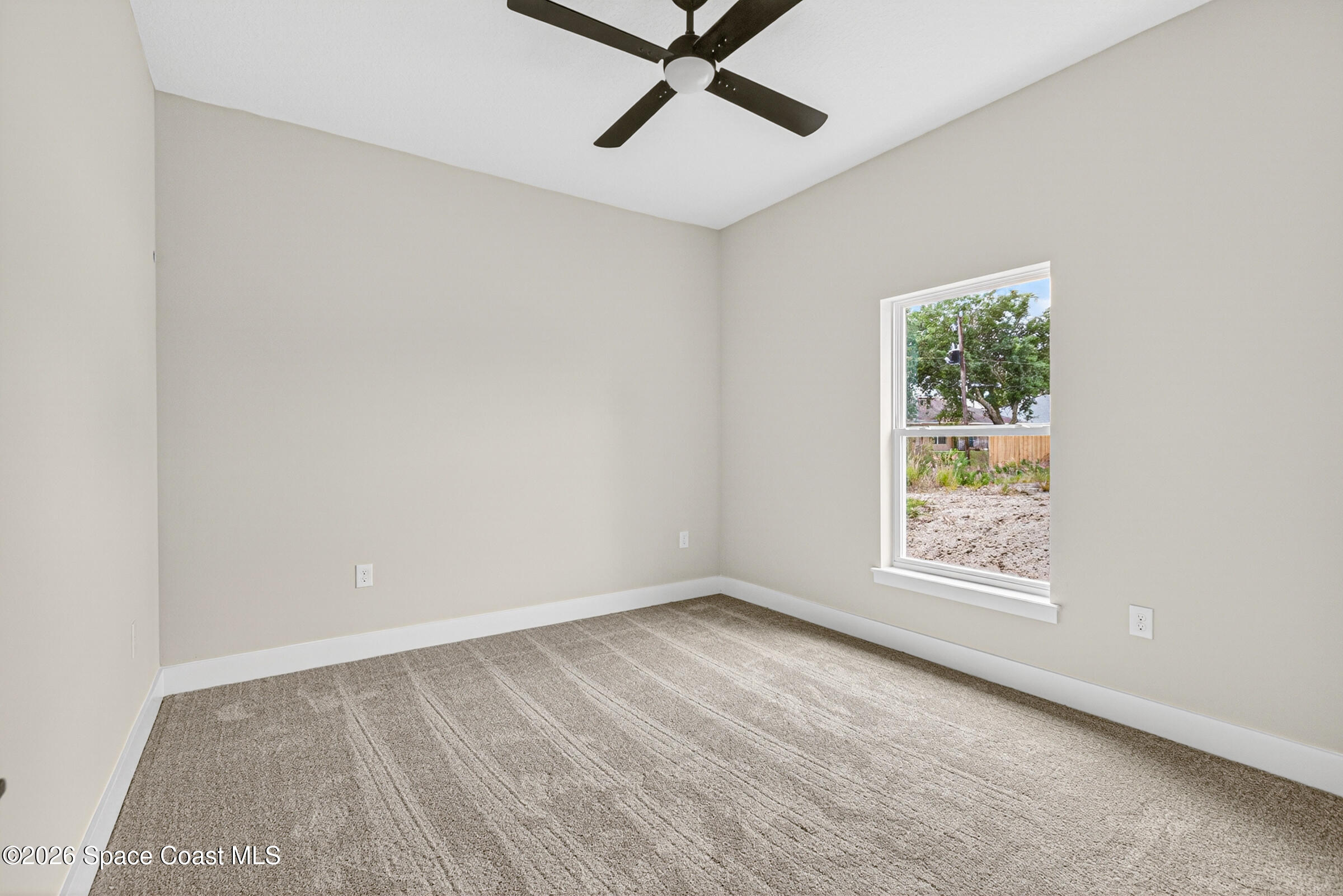 815 Walden Boulevard SE