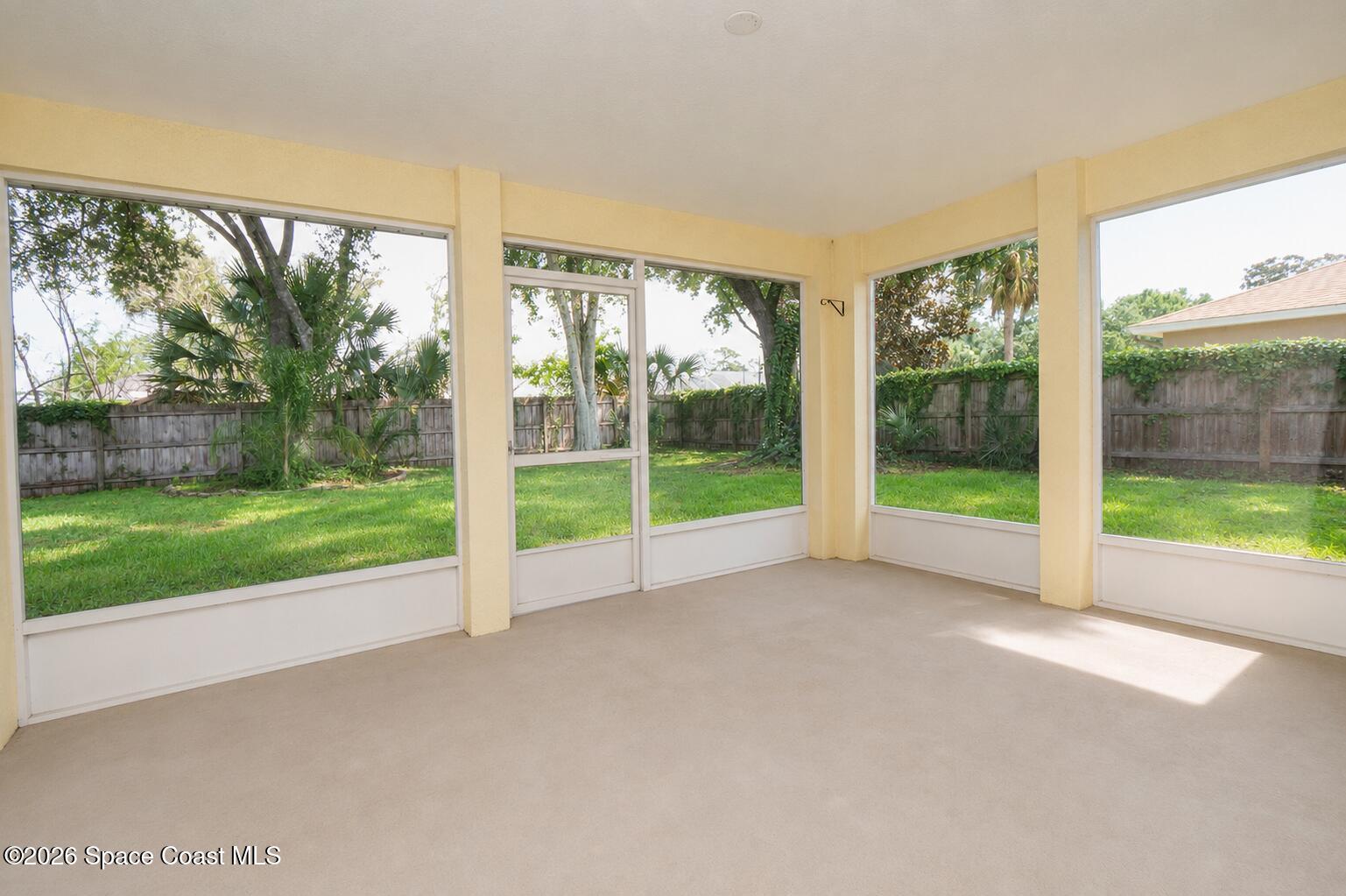 816 Hunters Creek Drive
