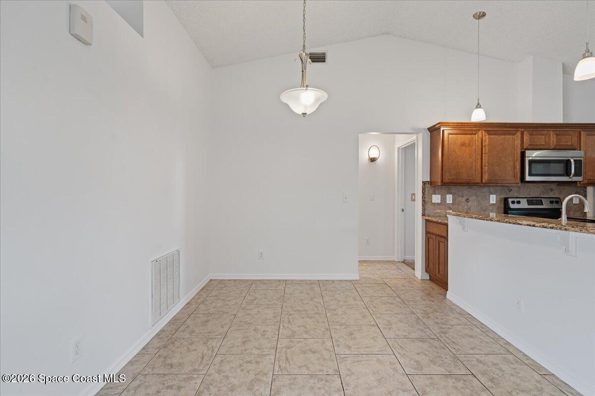 816 Hunters Creek Drive