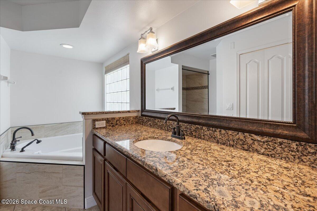 816 Hunters Creek Drive