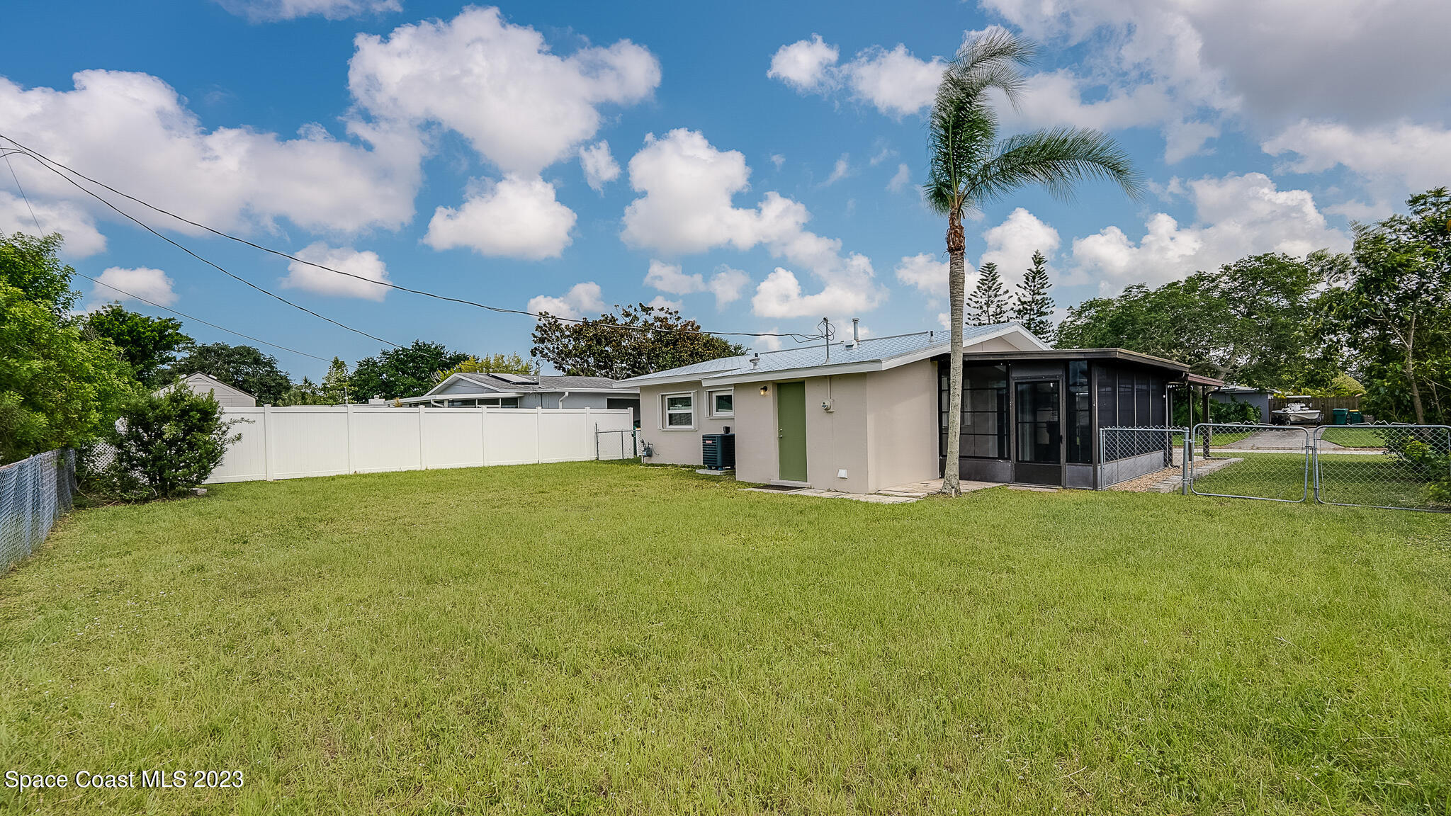 2416 Delaware Drive