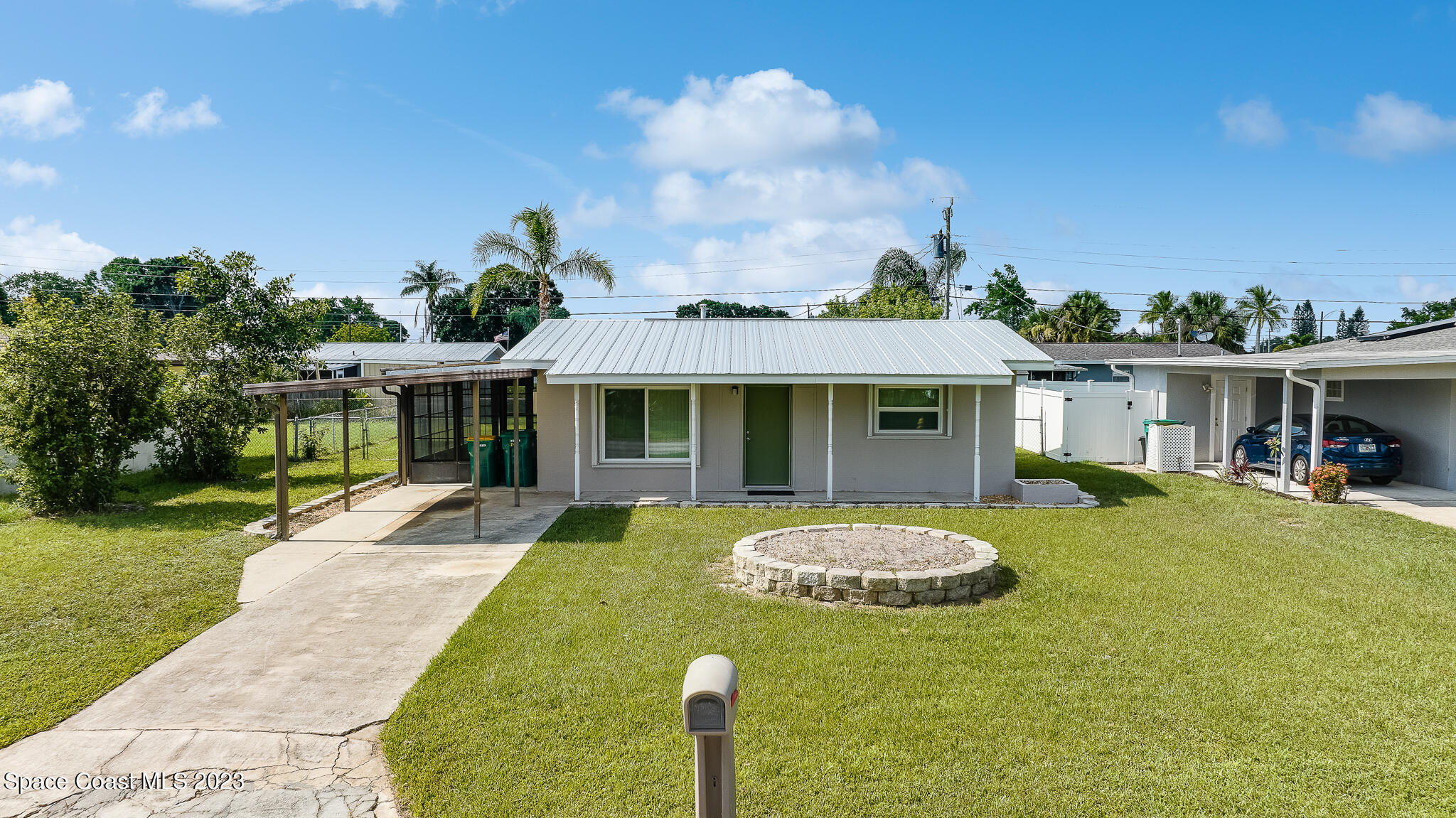 2416 Delaware Drive