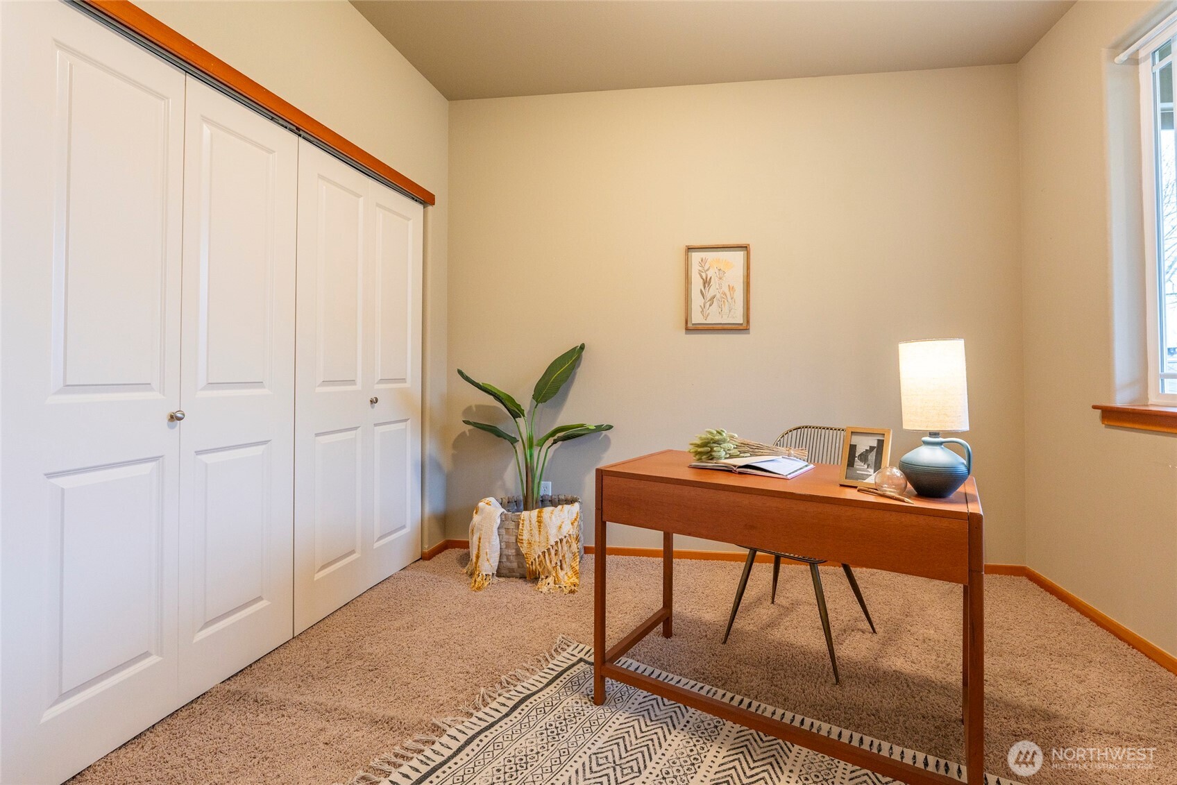 2093 Calico Loop