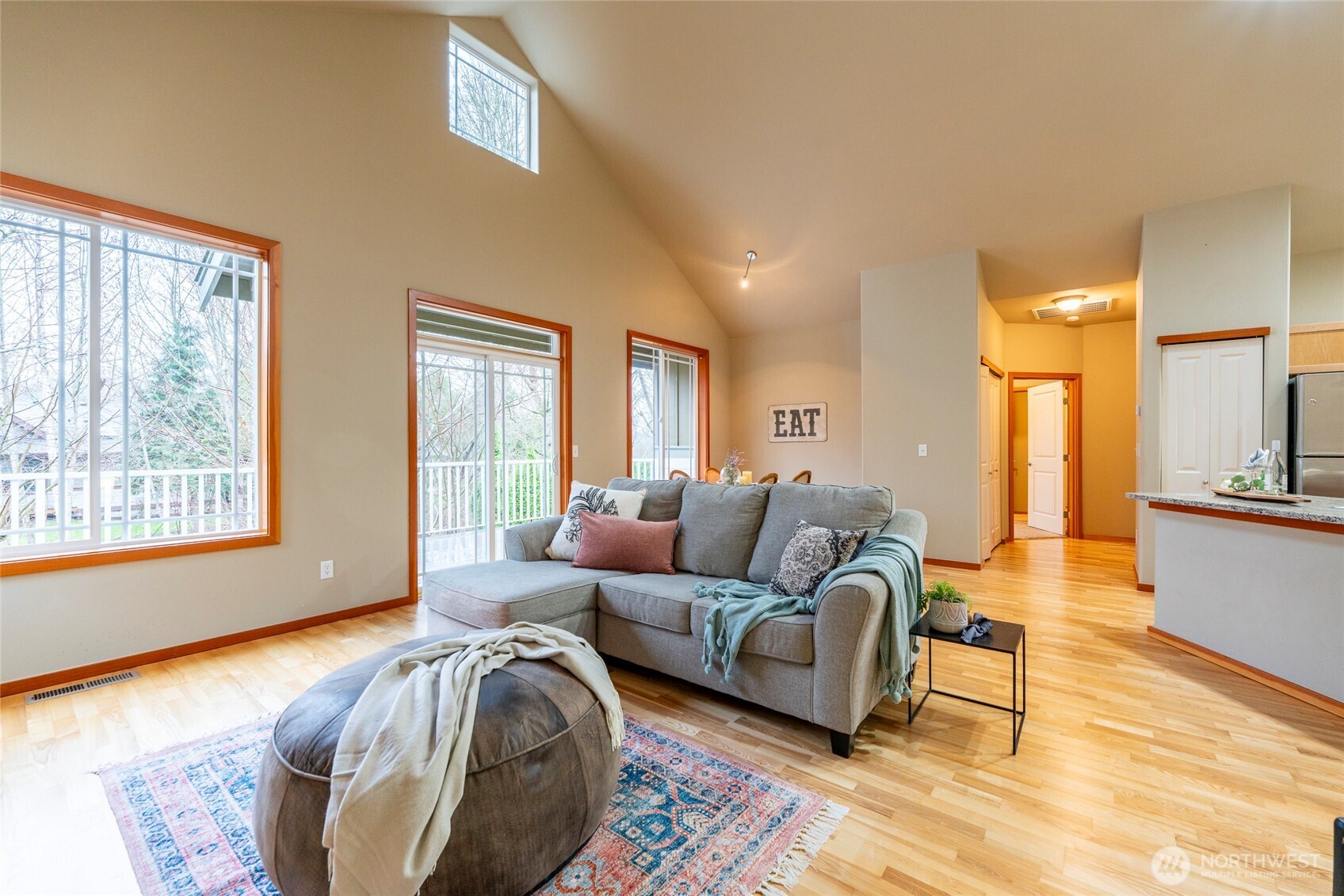2093 Calico Loop