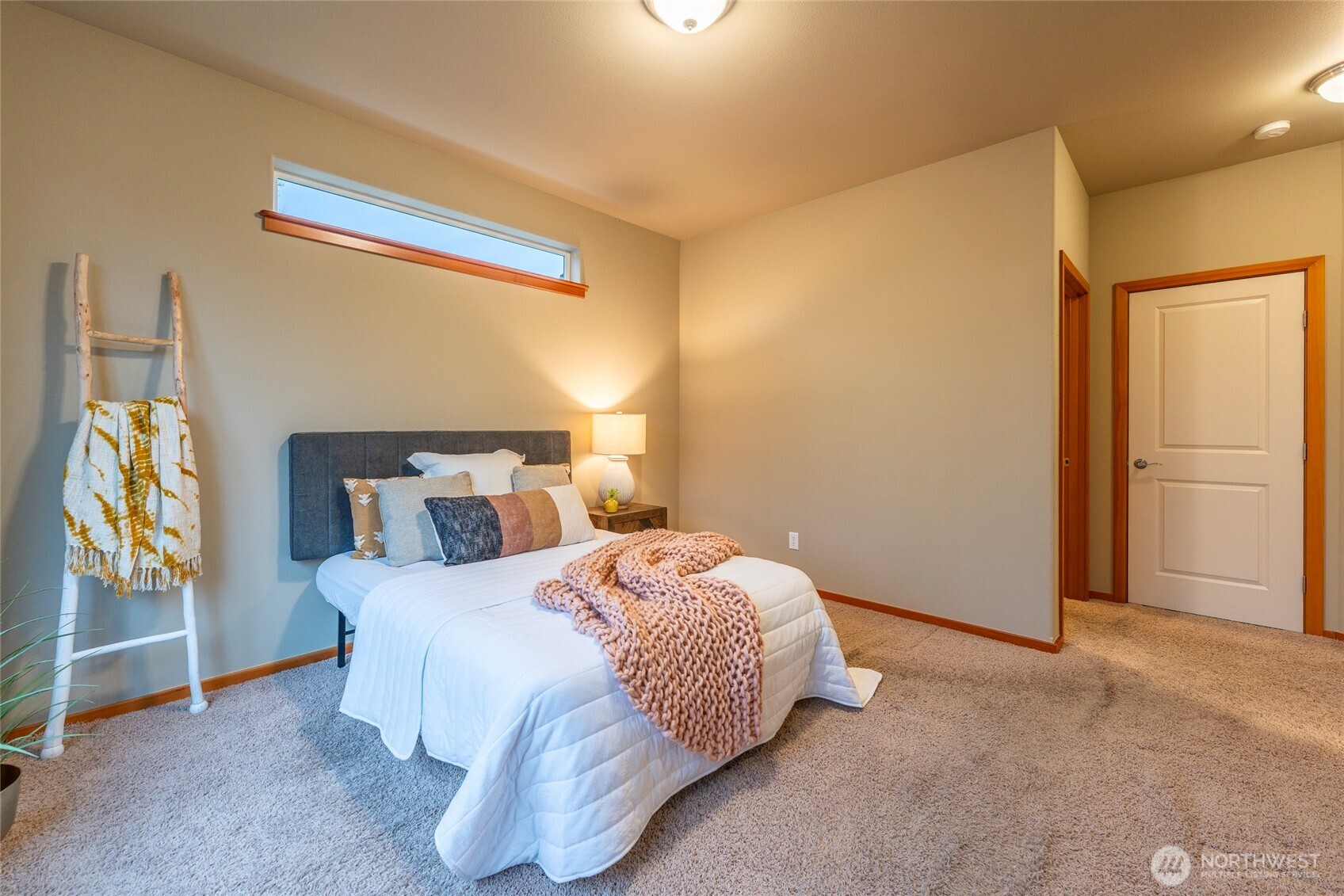 2093 Calico Loop