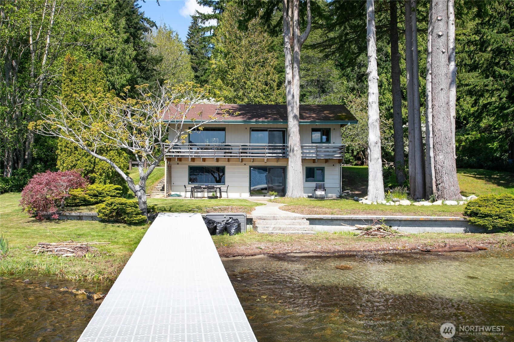 3307 Northshore Road