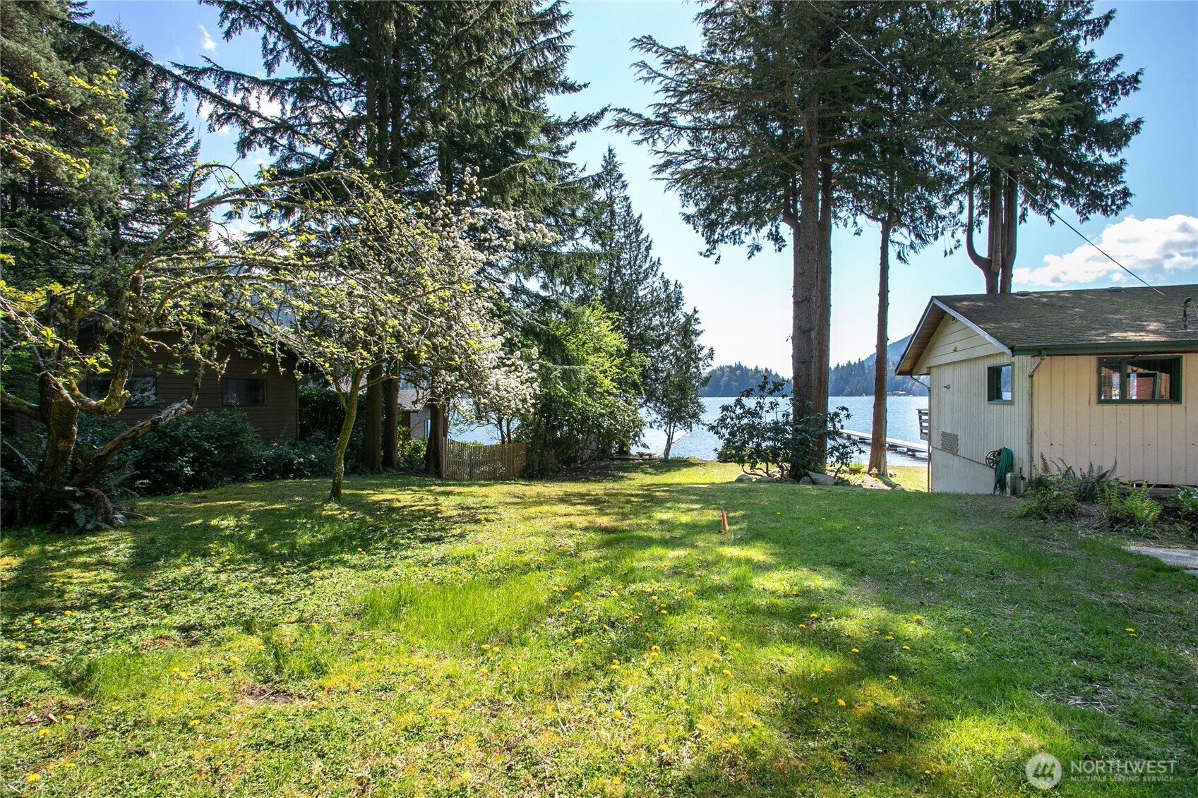 3307 Northshore Road