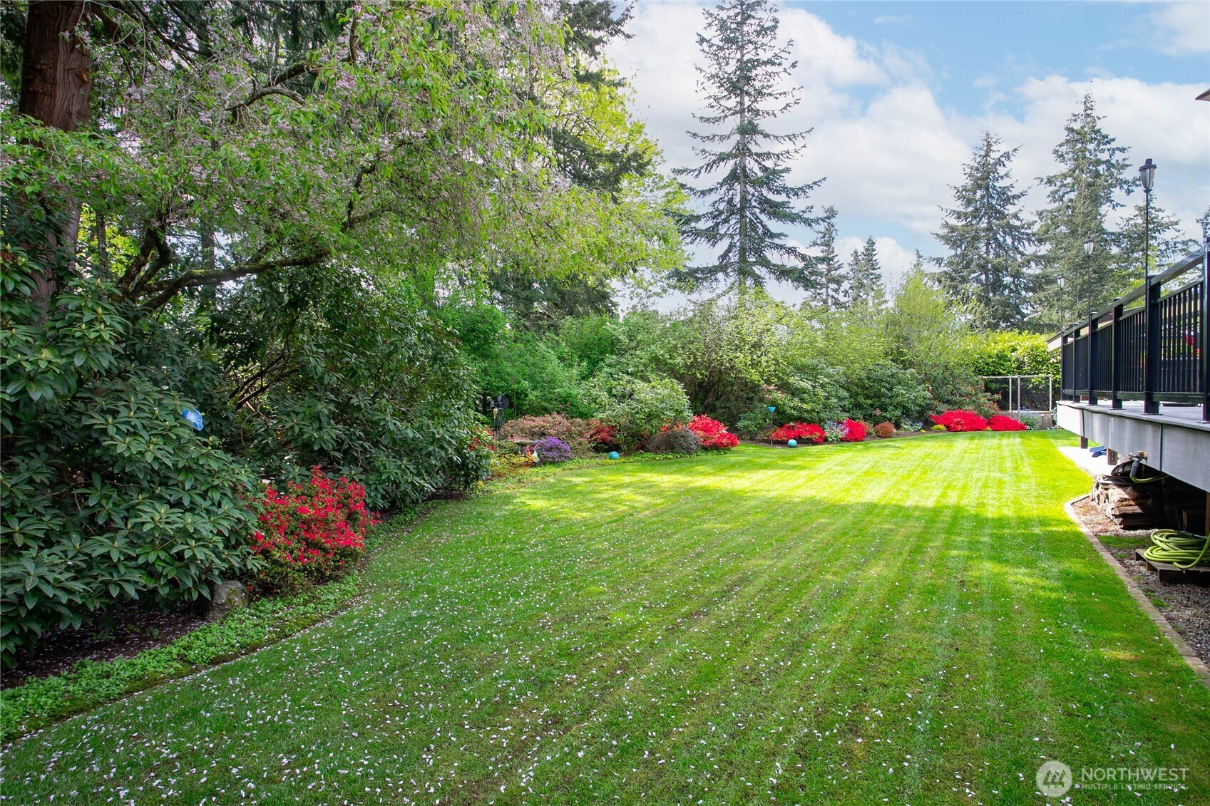 1943 Lake Crest Drive