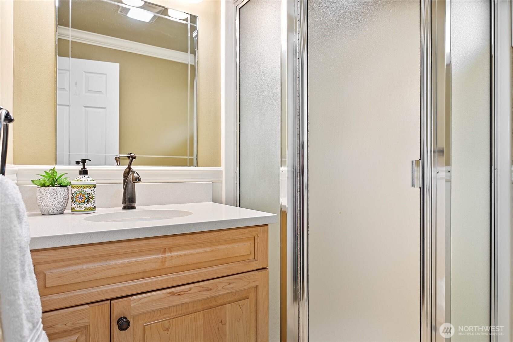 1943 Lake Crest Drive