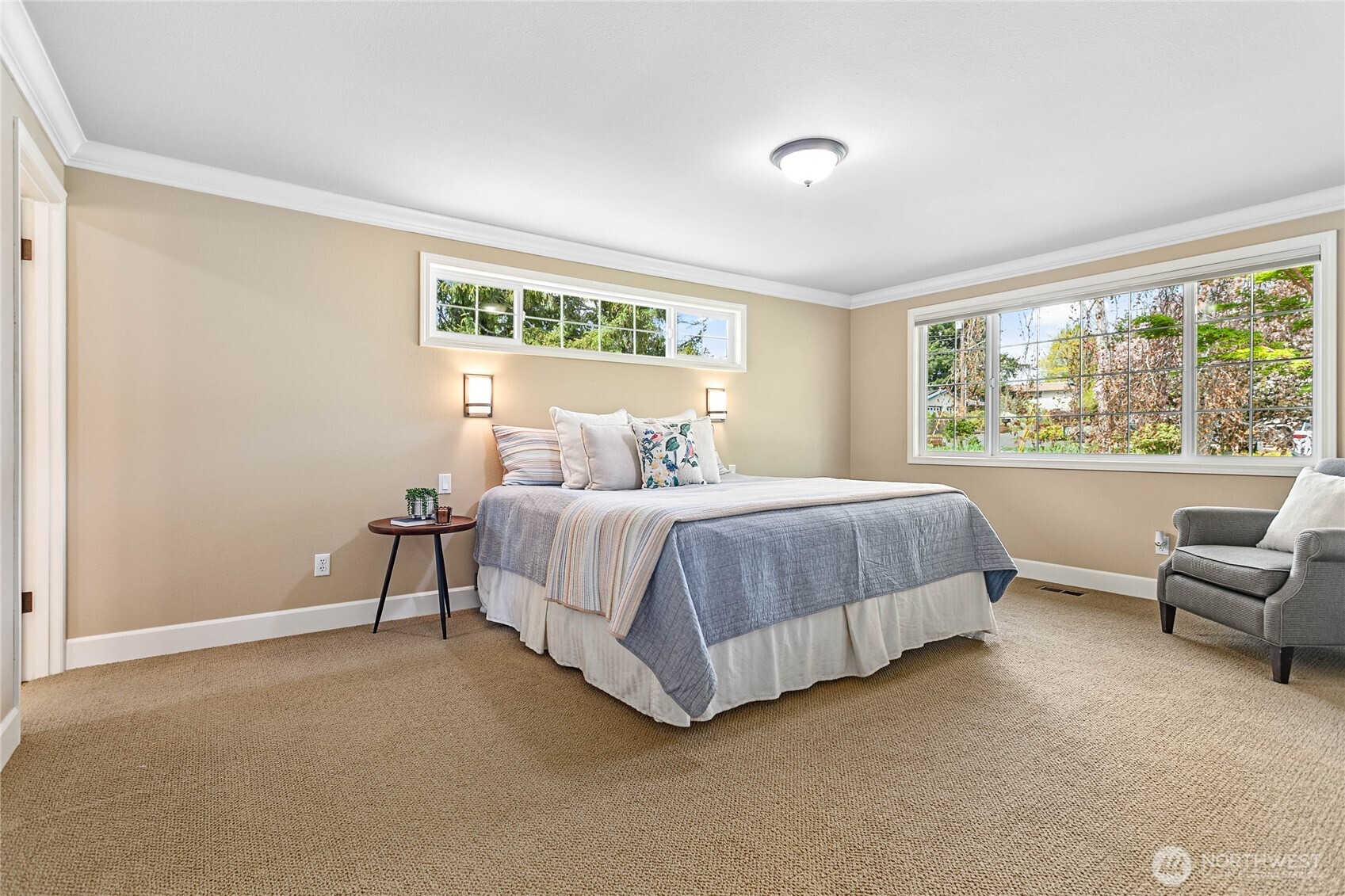 1943 Lake Crest Drive