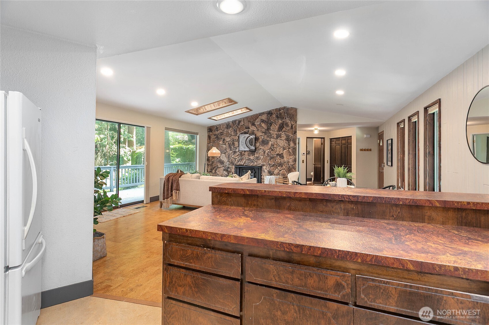13 N Summit Drive