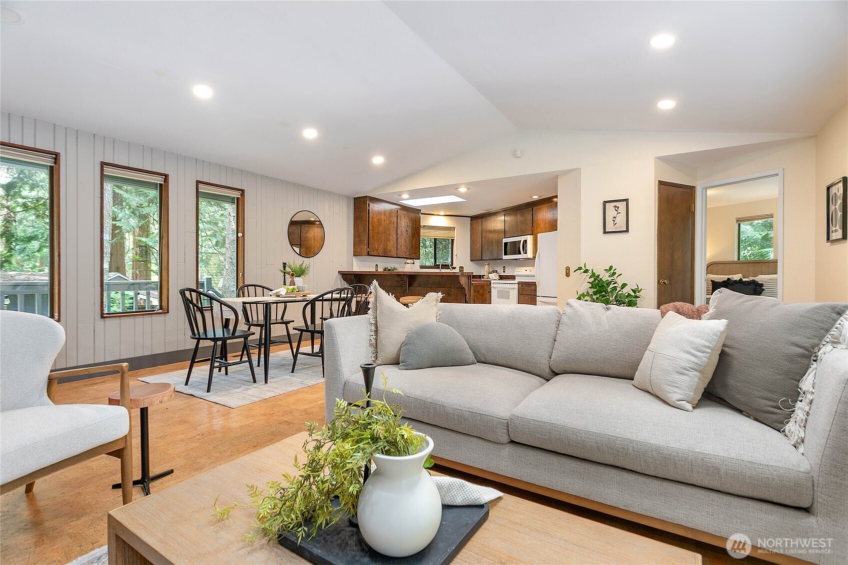 13 N Summit Drive