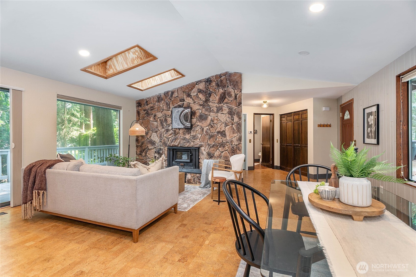 13 N Summit Drive