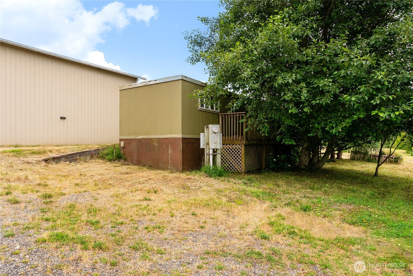 3960 Hoff Road