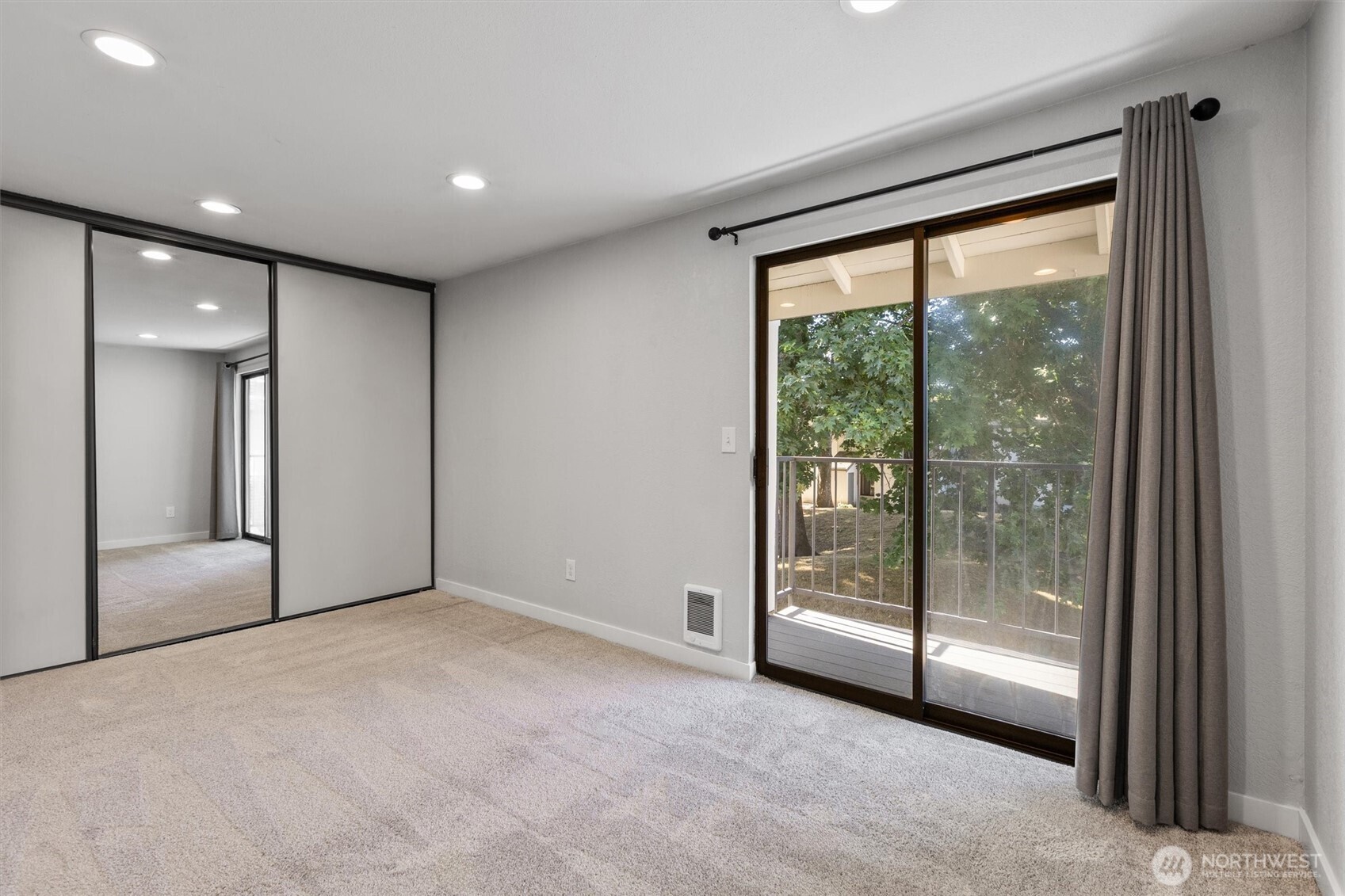 4817 76th Street NE Unit: 31