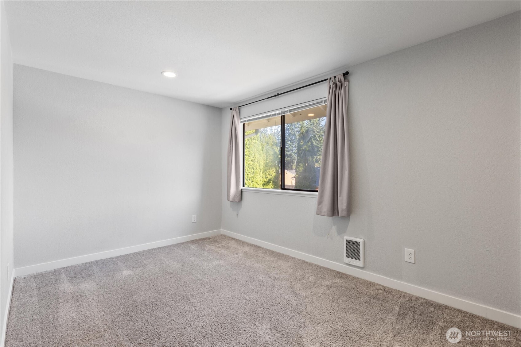 4817 76th Street NE Unit: 31