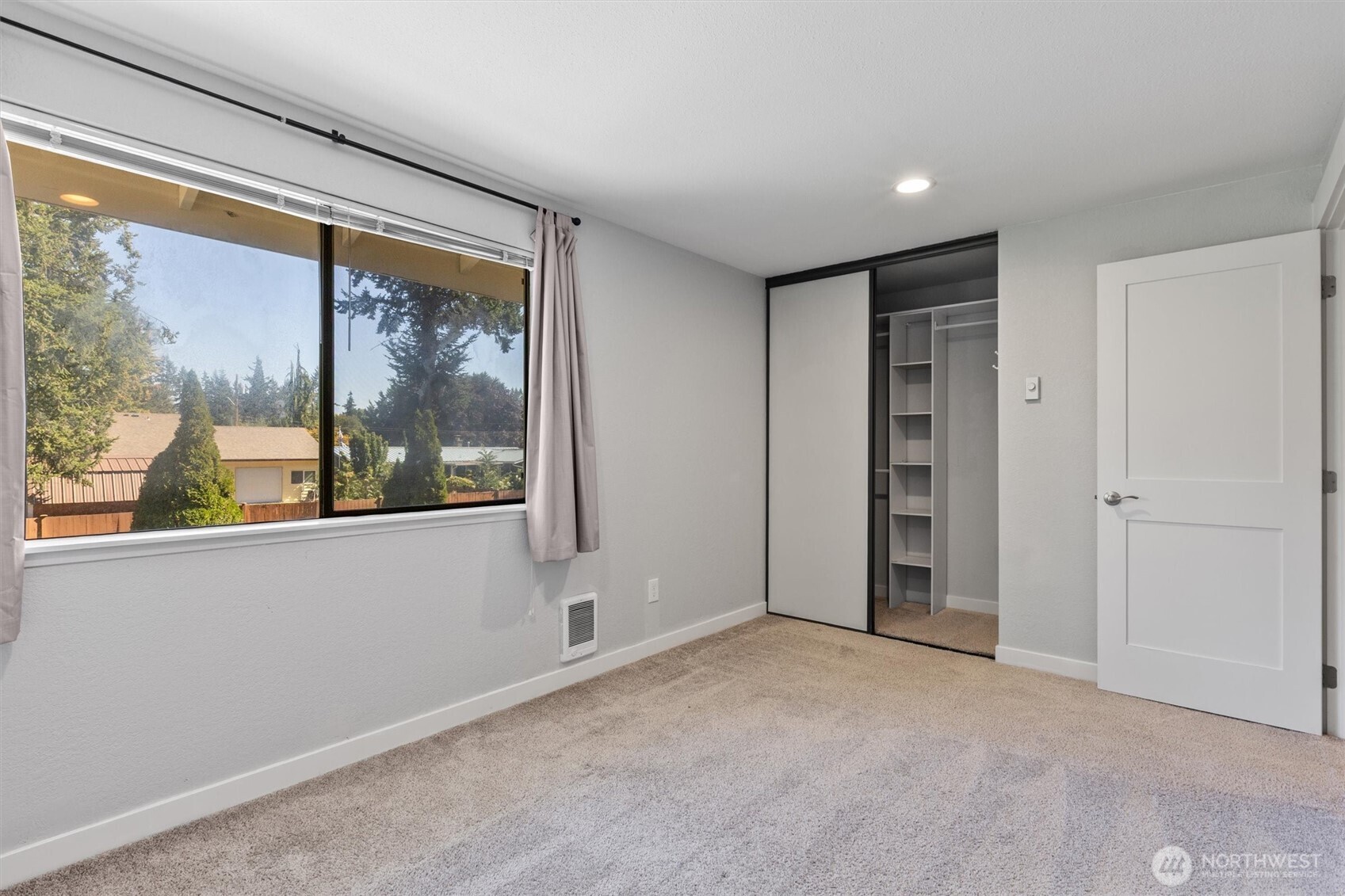 4817 76th Street NE Unit: 31