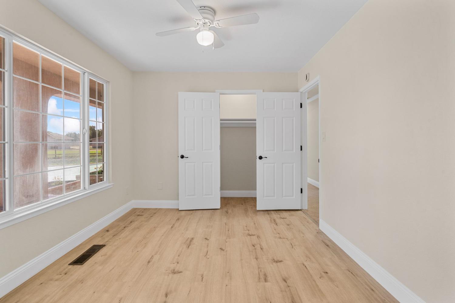23155 Vaquero Court