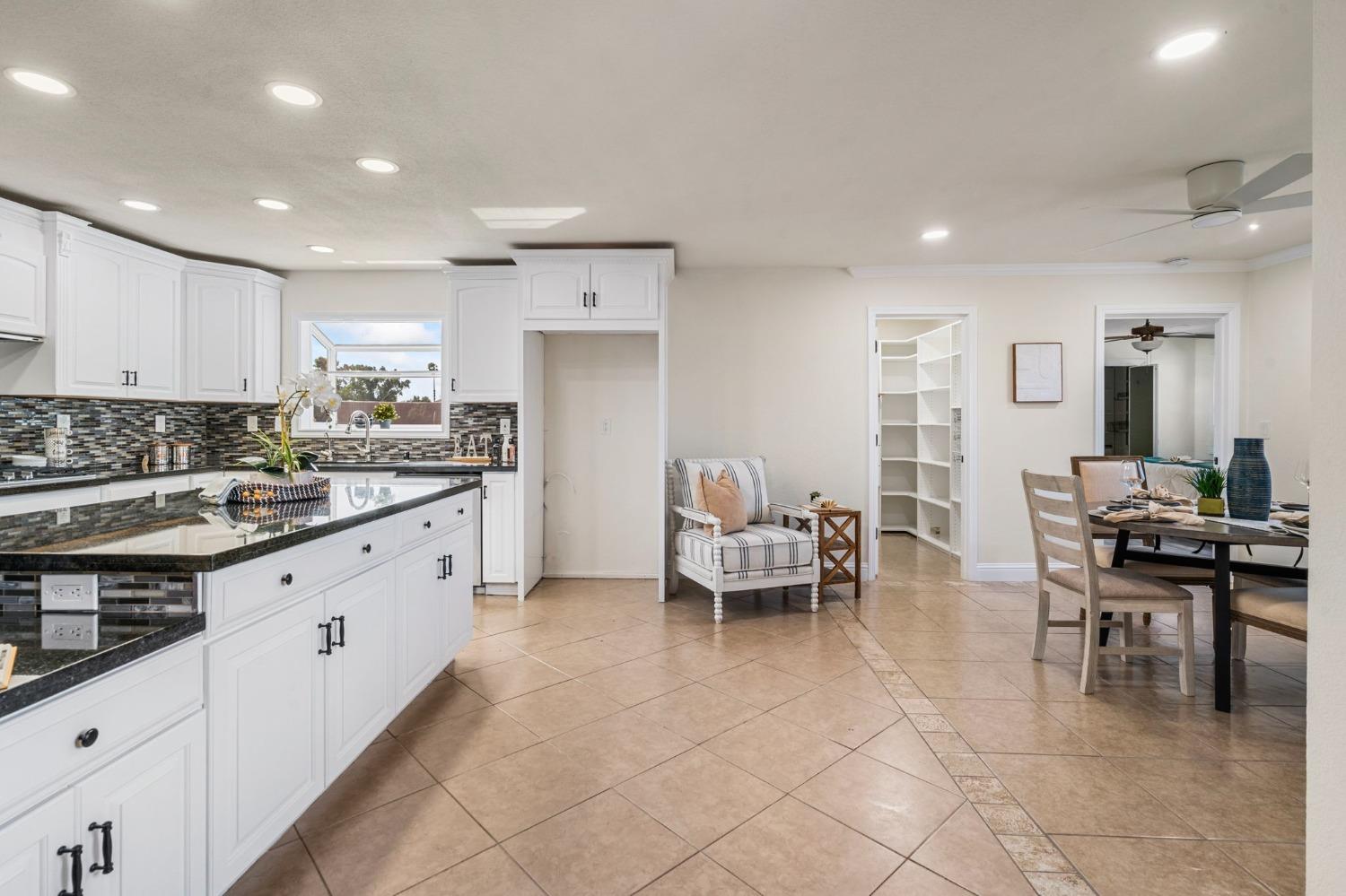 23155 Vaquero Court