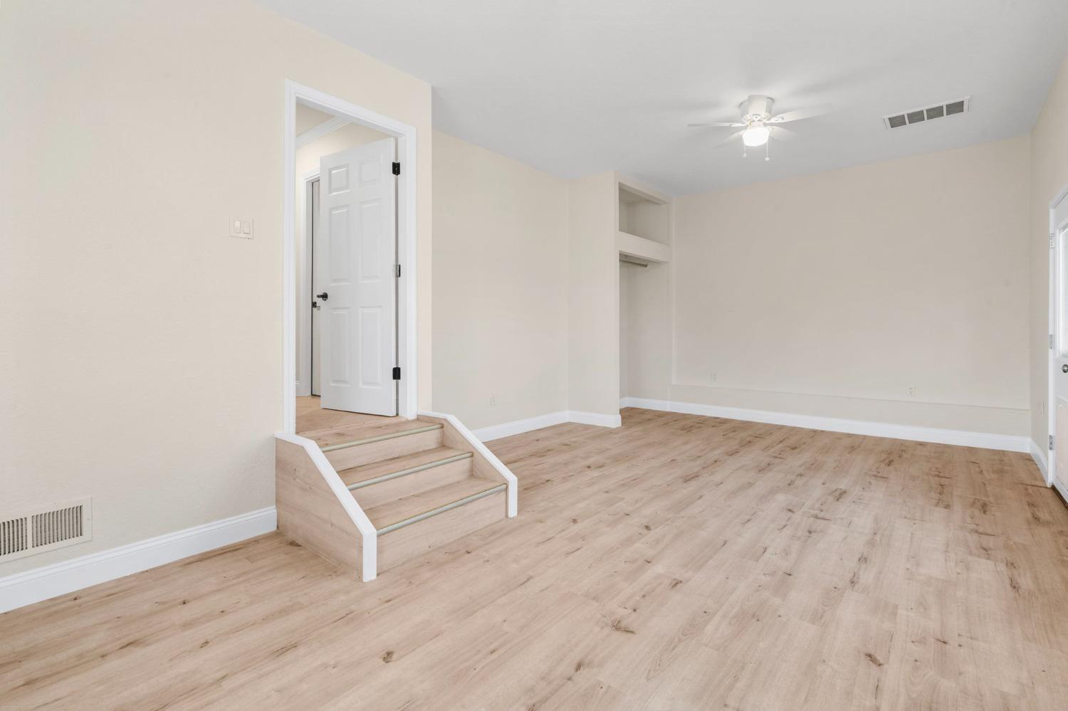 23155 Vaquero Court