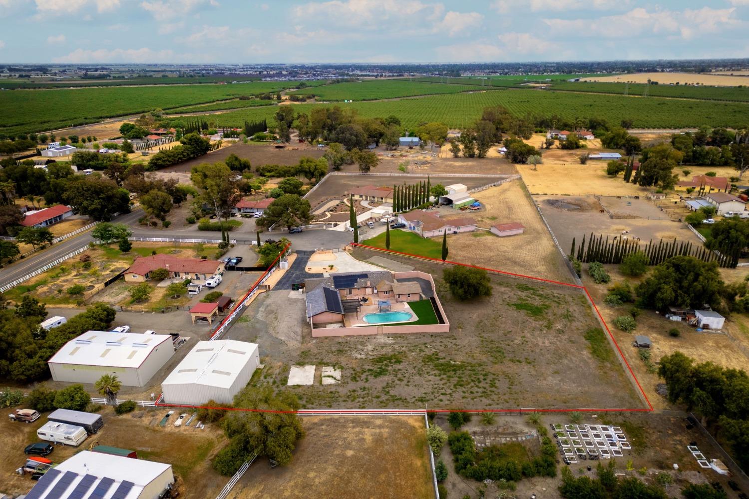 23155 Vaquero Court