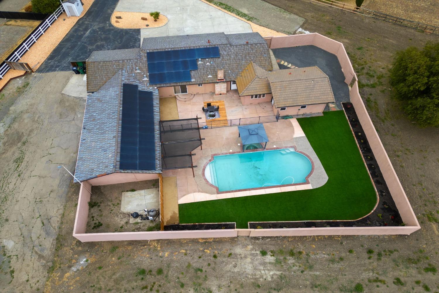 23155 Vaquero Court