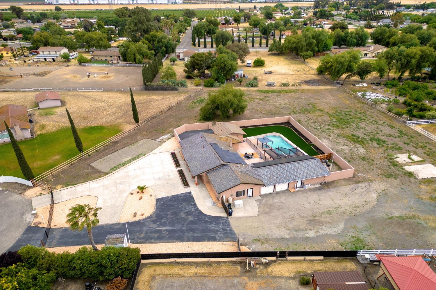 23155 Vaquero Court