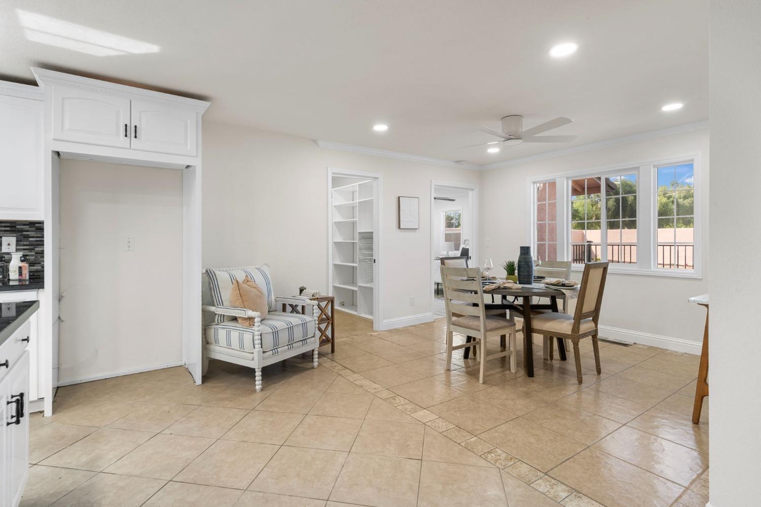 23155 Vaquero Court