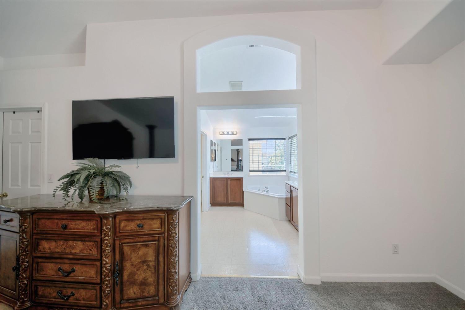 8061 Shay Circle Circle