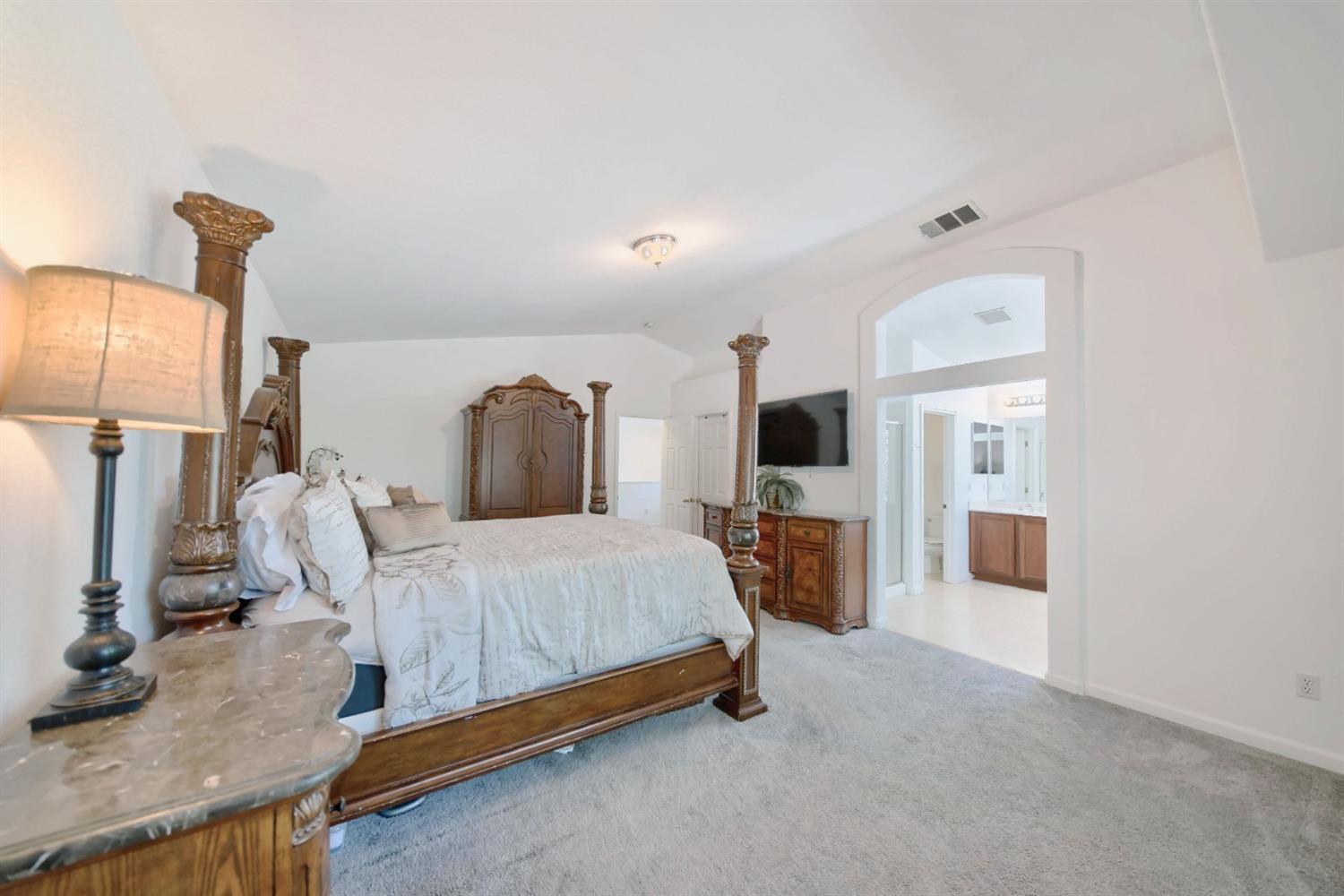 8061 Shay Circle Circle
