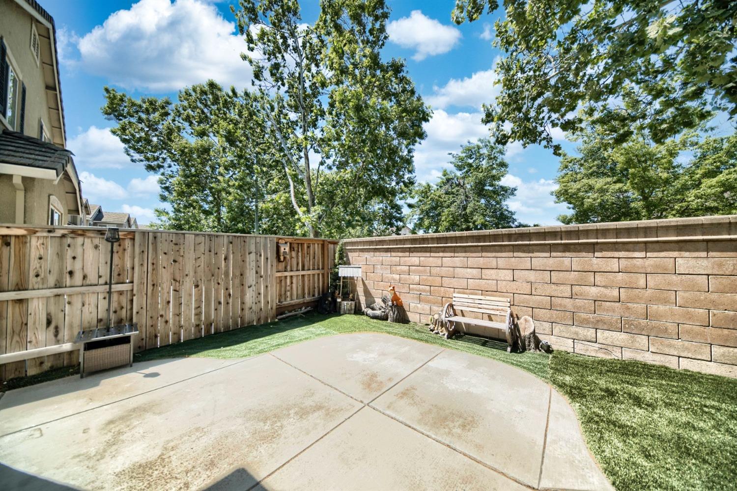 8061 Shay Circle Circle
