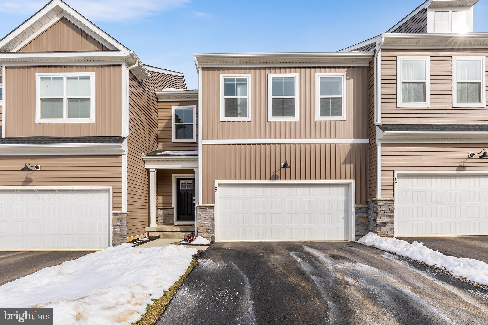 84 Ladbroke Dr