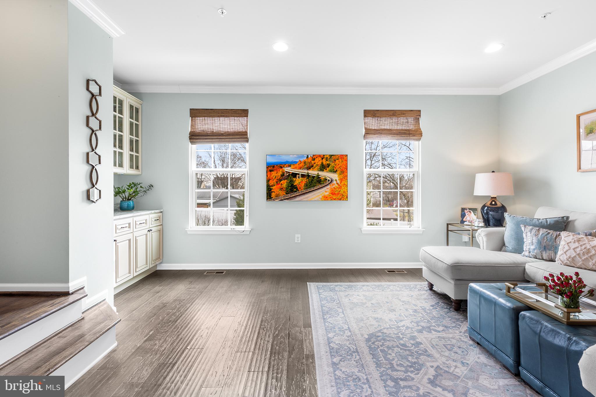 1204 Rollins Aly
